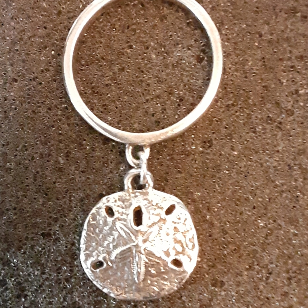 Silver Ring - Picture 5 of 5